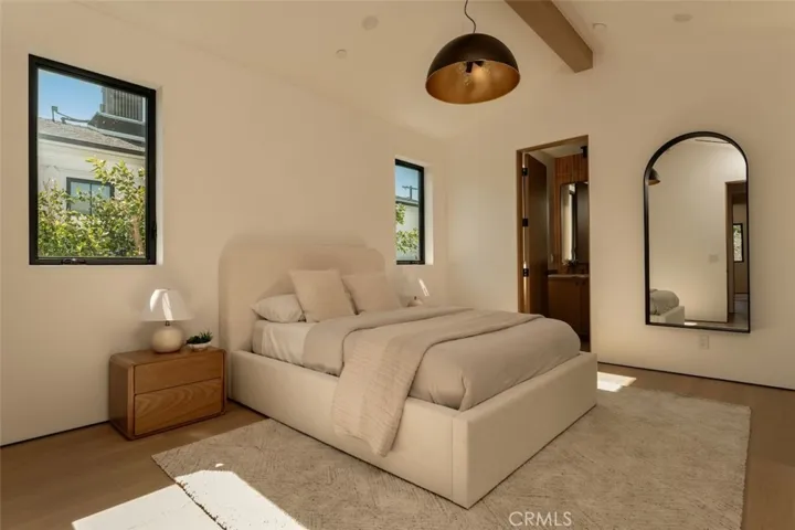 10433 Valley Spring Lane, Toluca Lake, California 91602