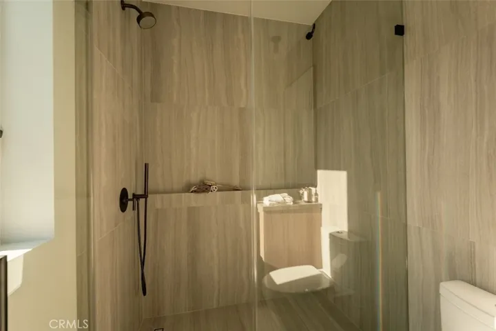 10433 Valley Spring Lane, Toluca Lake, California 91602