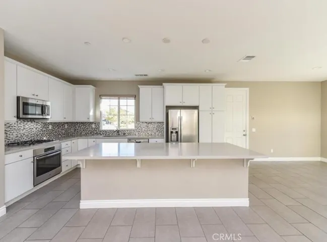100 Mongoose, Irvine, California 92618