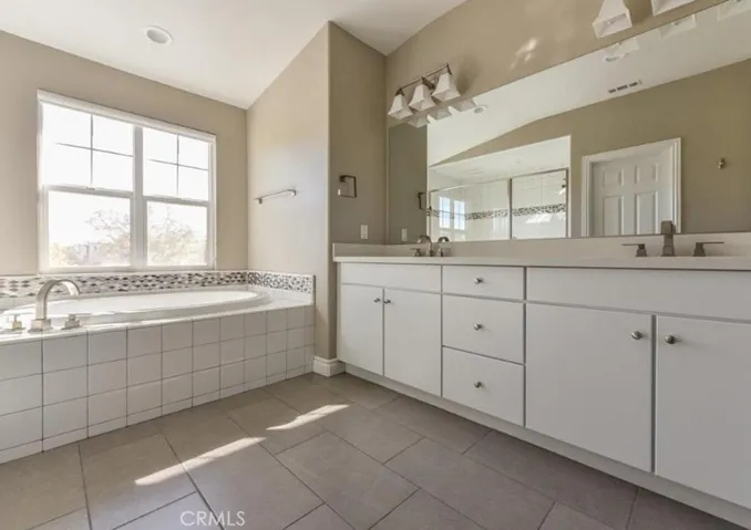 100 Mongoose, Irvine, California 92618