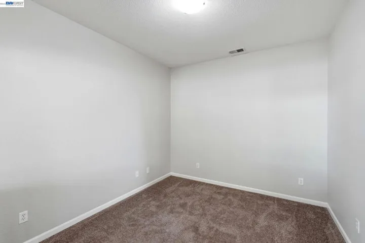 1532 Sophie Ln, Escalon, California 95320