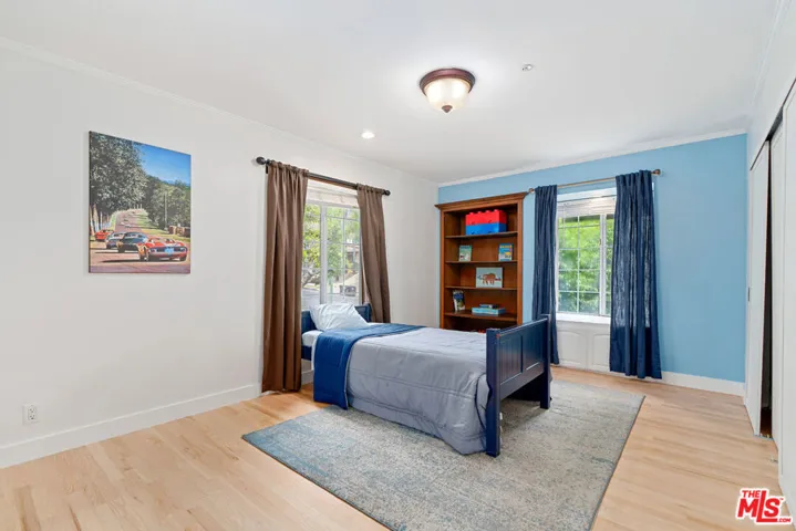 1601 Ard Eevin Avenue, Glendale, California 91202