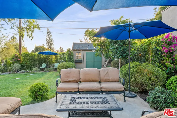 1601 Ard Eevin Avenue, Glendale, California 91202