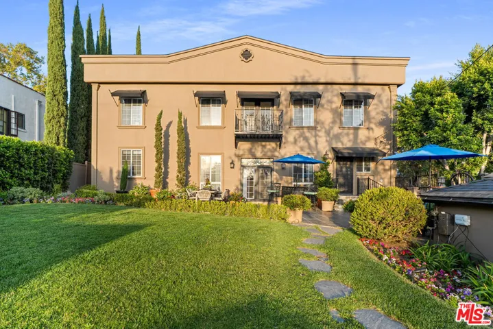 1601 Ard Eevin Avenue, Glendale, California 91202