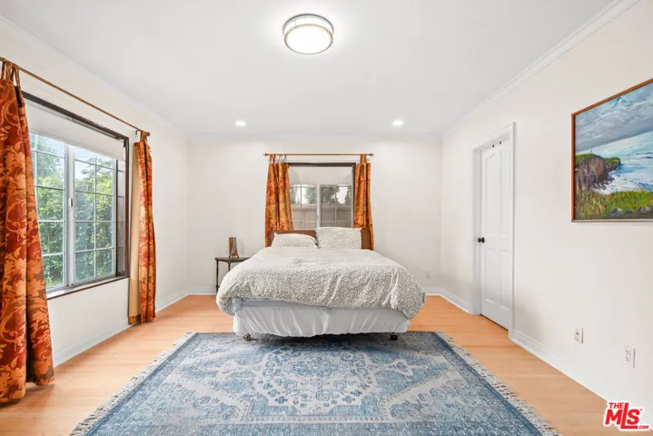 1601 Ard Eevin Avenue, Glendale, California 91202