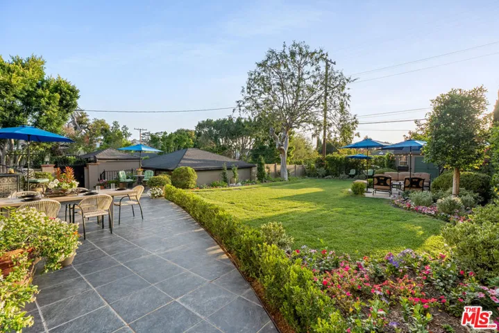 1601 Ard Eevin Avenue, Glendale, California 91202