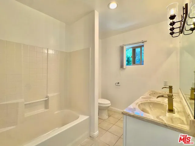 2901 Kodiak Way, Pine Mountain Club, California 93222