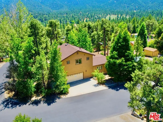 2901 Kodiak Way, Pine Mountain Club, California 93222