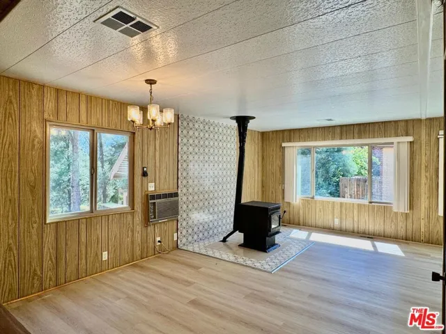 2901 Kodiak Way, Pine Mountain Club, California 93222