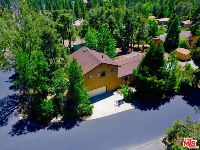2901 Kodiak Way, Pine Mountain Club, California 93222