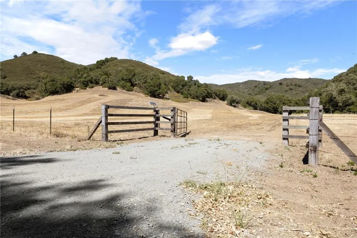 18 Lot Morro Road, Atascadero, California 93422
