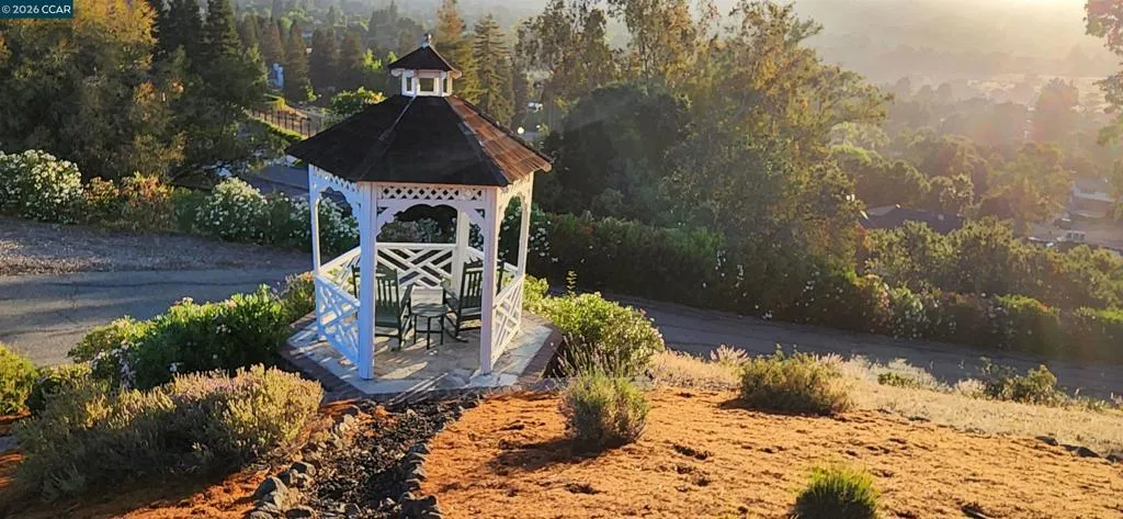 Gazebo