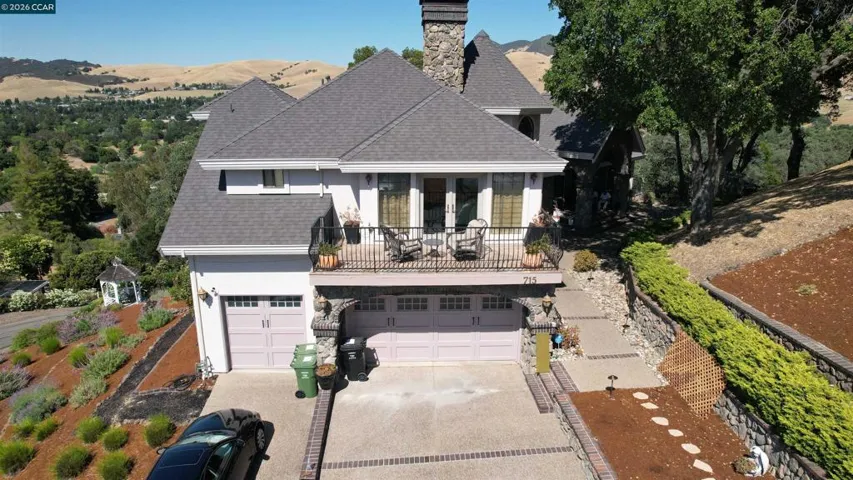 Garage Side & Deck Drone View