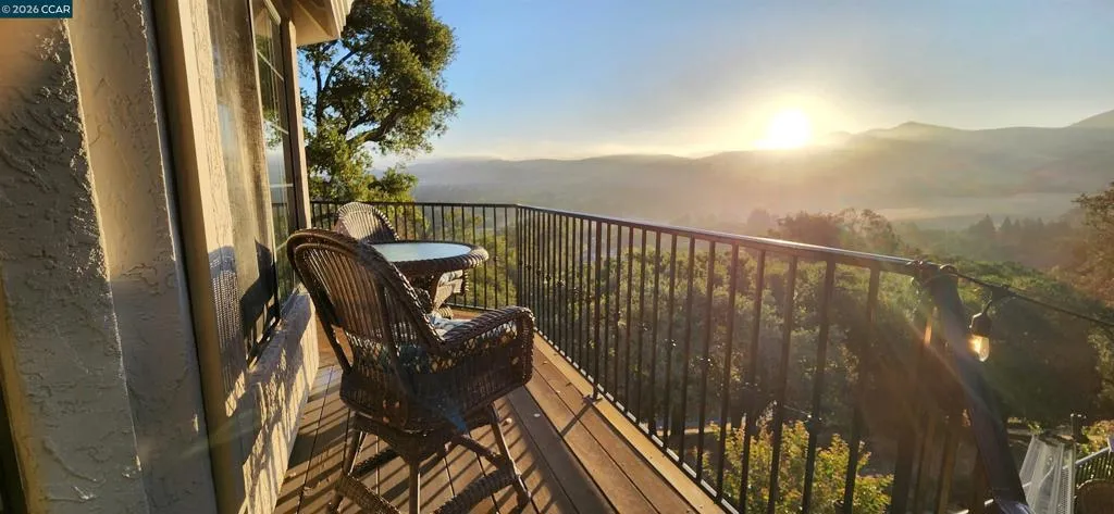 Sunrise Deck