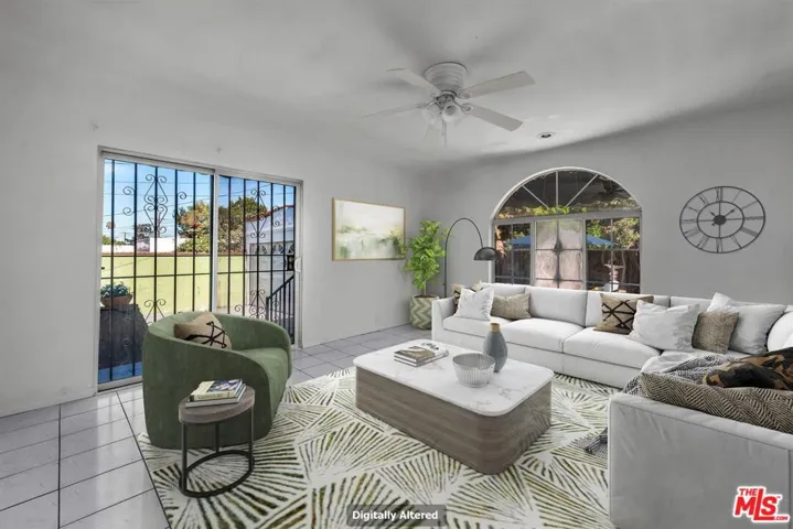 FAMILY RM- VIRTUAL STAGED