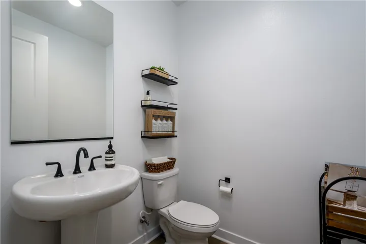 Guest bathroom room