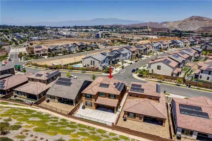 2821 Bridgetide Rd, Corona, California 92883