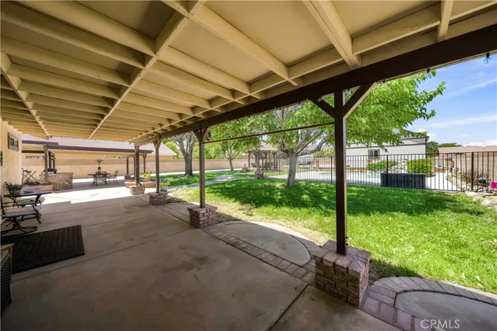 42301 Woodstone, Lancaster, California 93536