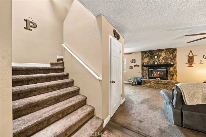 42301 Woodstone, Lancaster, California 93536