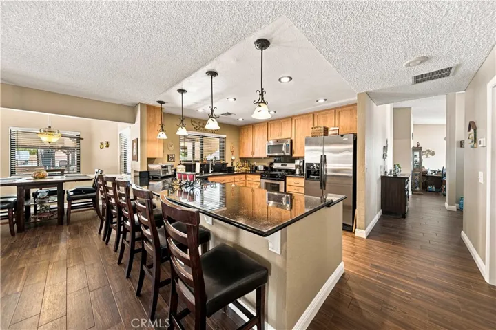 42301 Woodstone, Lancaster, California 93536