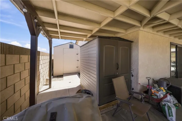 42301 Woodstone, Lancaster, California 93536