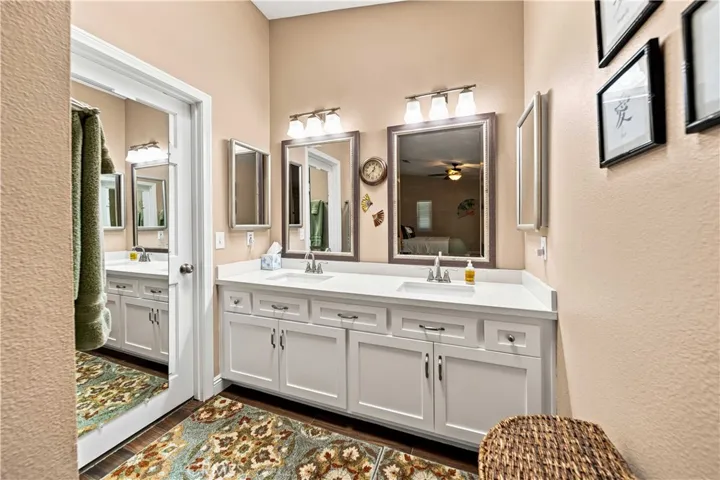 42301 Woodstone, Lancaster, California 93536