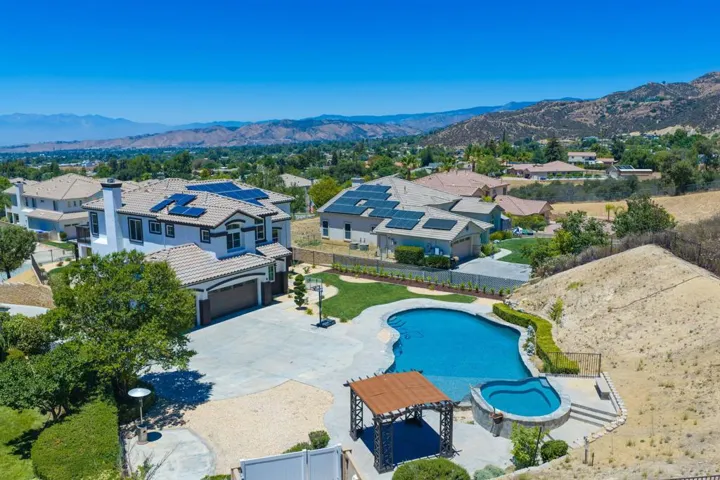 12-web-or-mls-GS_CanyonCrest_Miller_0726