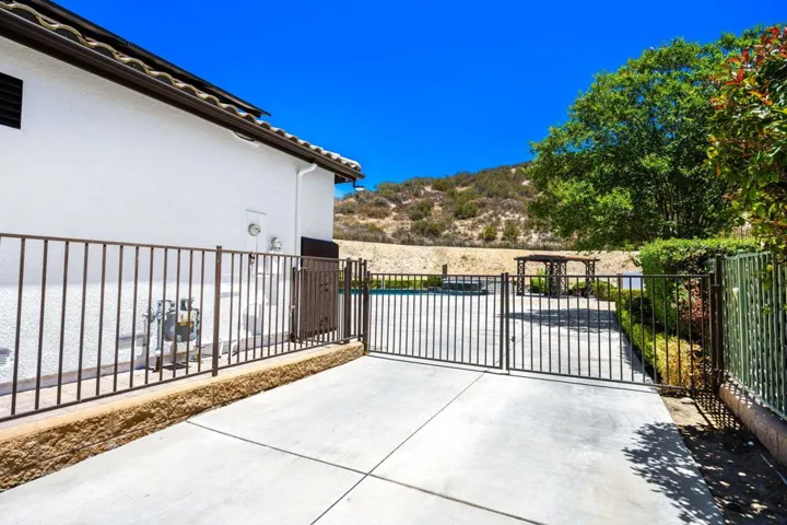 23-web-or-mls-GS_CanyonCrest_Miller_0726