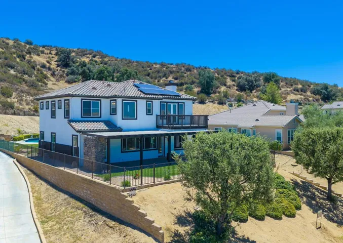 2-web-or-mls-GS_CanyonCrest_Miller_0726_