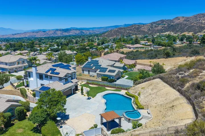 11-web-or-mls-GS_CanyonCrest_Miller_0726