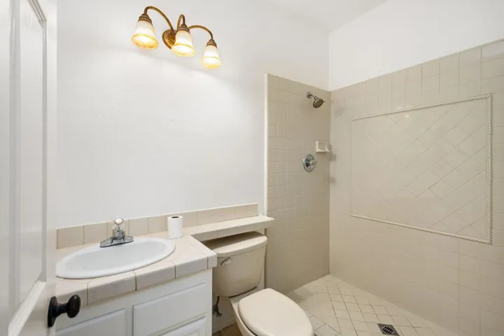 54-web-or-mls-GS_CanyonCrest_Miller_0726