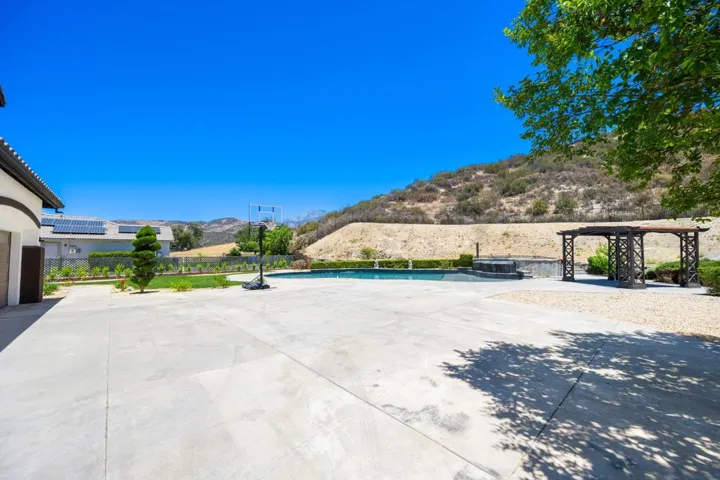 24-web-or-mls-GS_CanyonCrest_Miller_0726