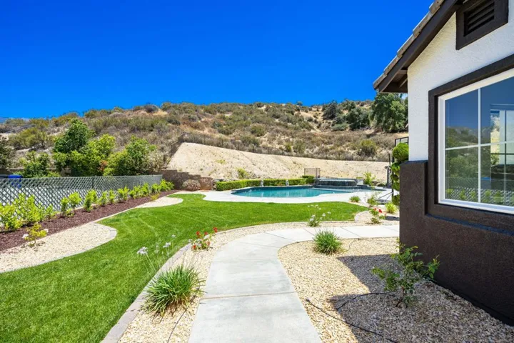 33-web-or-mls-GS_CanyonCrest_Miller_0726