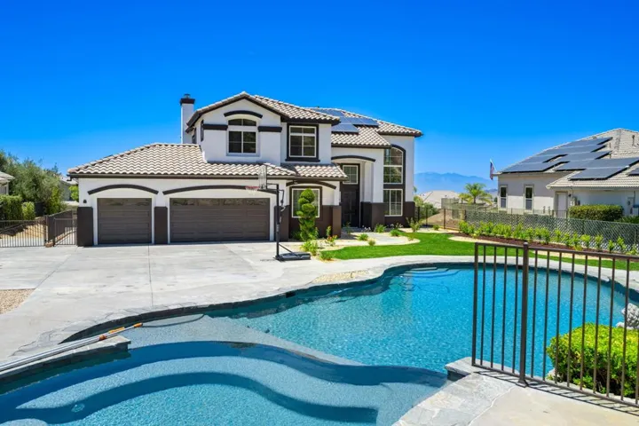 30-web-or-mls-GS_CanyonCrest_Miller_0726