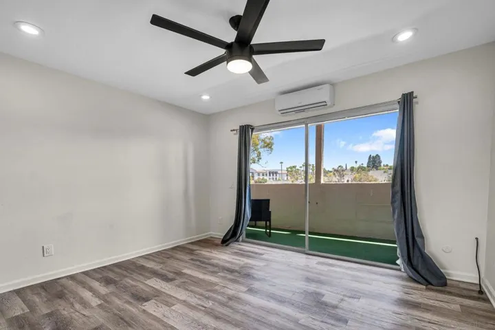 3427 Capalina Rpad 25, San Marcos, California 92069