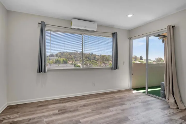 3427 Capalina Rpad 25, San Marcos, California 92069