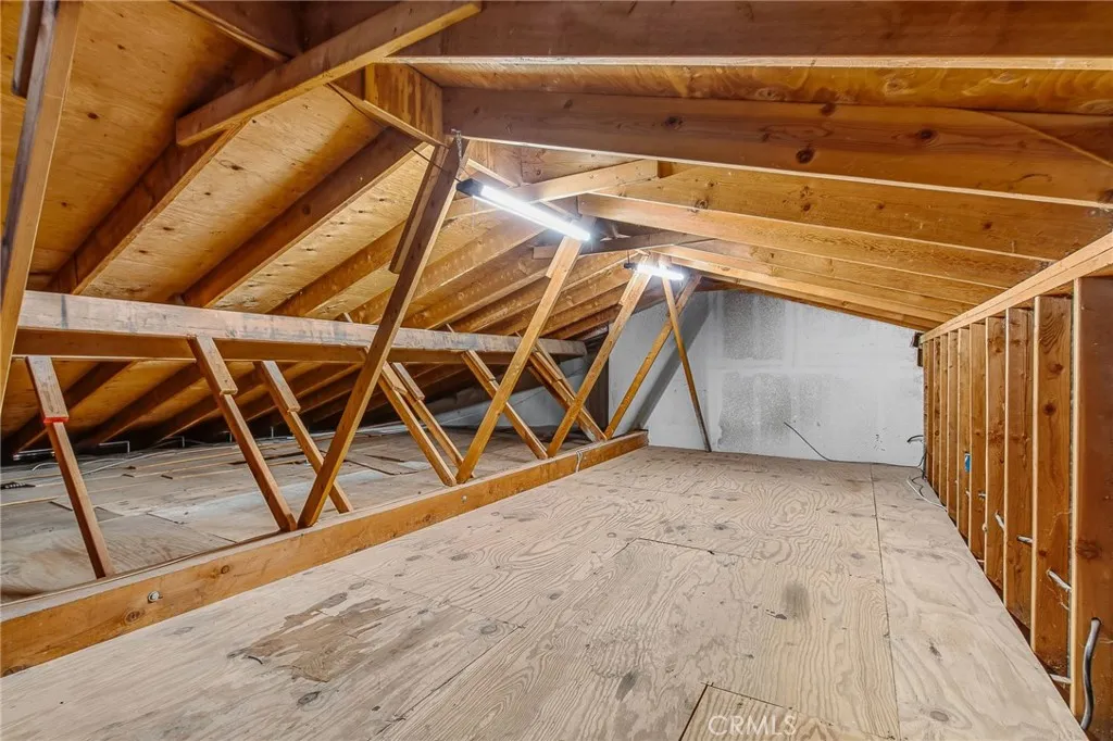Stand up attic space