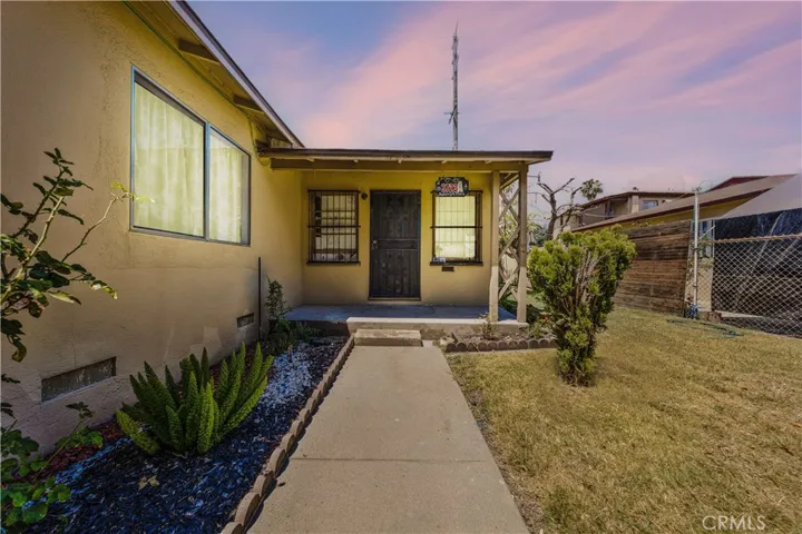 3723 Randolph, Huntington Park, California 90255