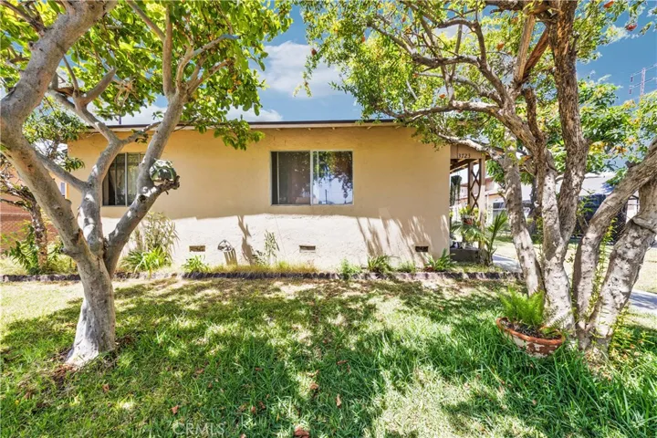 3723 Randolph, Huntington Park, California 90255