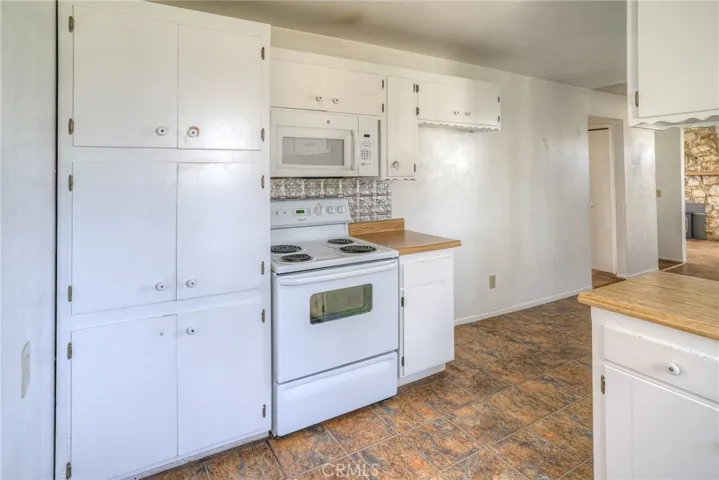 121 Summit Ave, Oroville, California 95966
