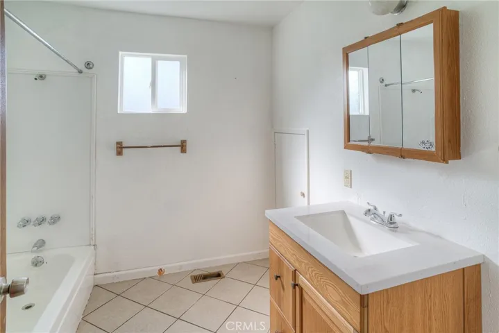 121 Summit Ave, Oroville, California 95966