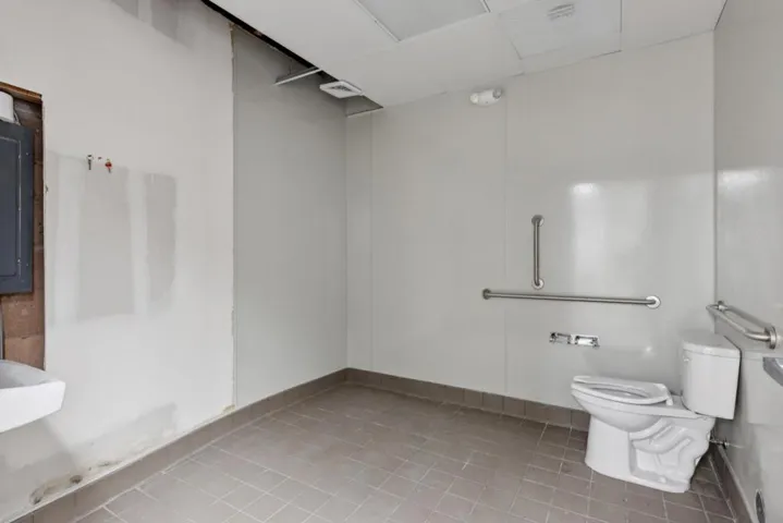 1315 Burlingame Avenue, Burlingame, California 94010