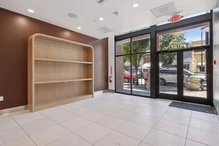 1315 Burlingame Avenue, Burlingame, California 94010