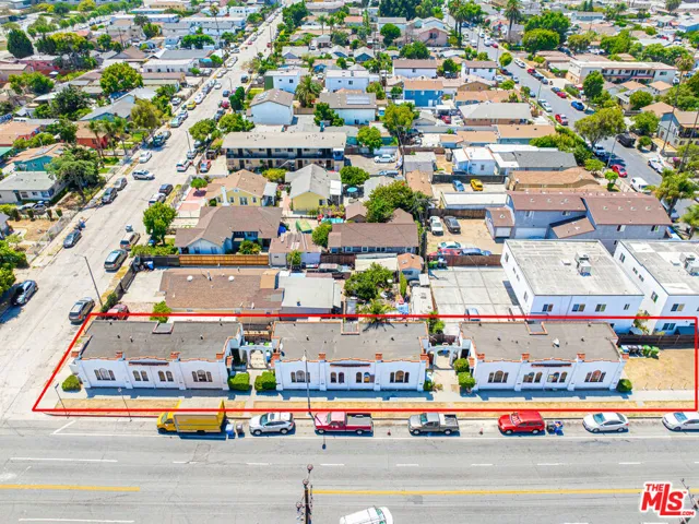 6533 S Hoover Street, Los Angeles, California 90044