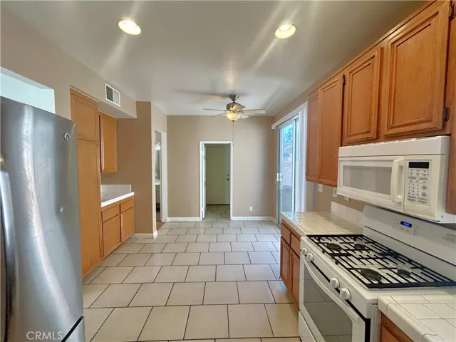 864 Bramble, Corona, California 92878
