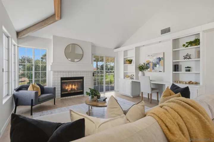 12077 Caminito Corriente, San Diego, California 92128