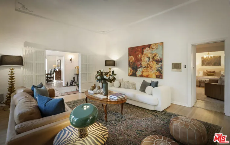 2586 Aberdeen Avenue, Los Angeles, California 90027