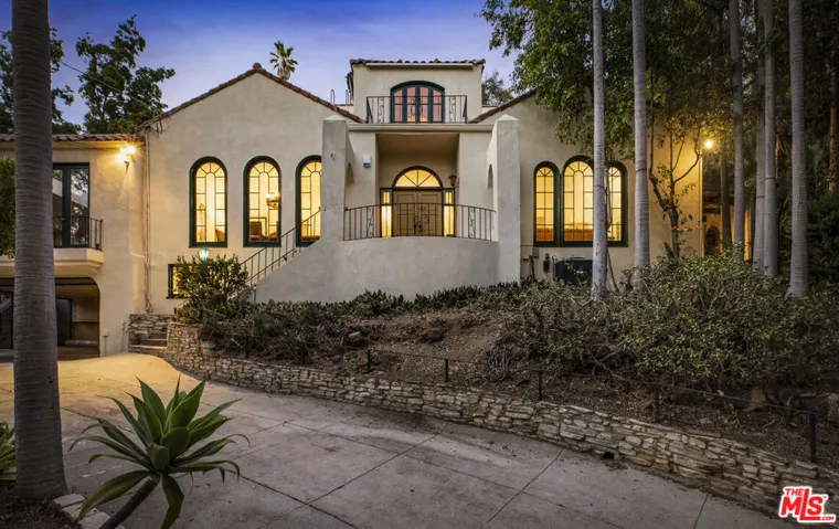 2586 Aberdeen Avenue, Los Angeles, California 90027