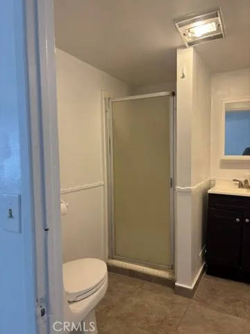 2 bathroom