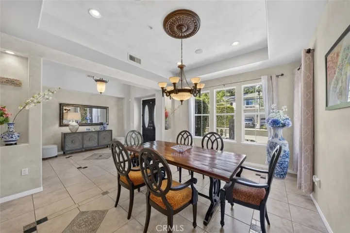 2420 Vista Del Sol, La Verne, California 91750